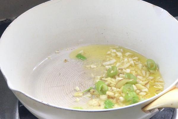 皮蛋炒青番茄的做法图解6