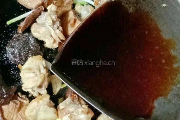 香菇土豆烧鸡腿的做法图解8