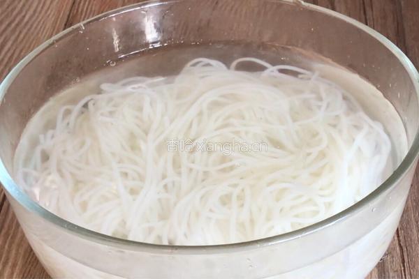 银牙炒粉丝的做法图解5