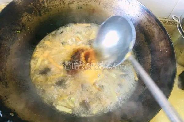 酸辣肉丝汤的做法图解7