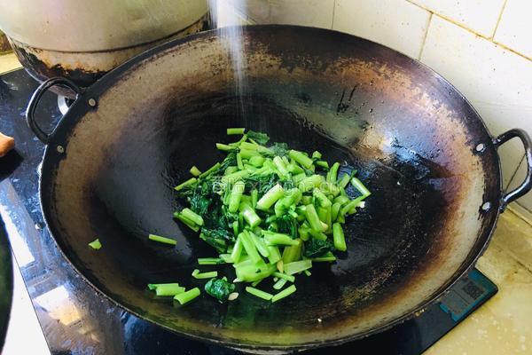 漬炒菜心的做法图解6