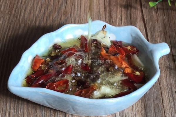 苋菜梗拌鸡丝的做法图解6