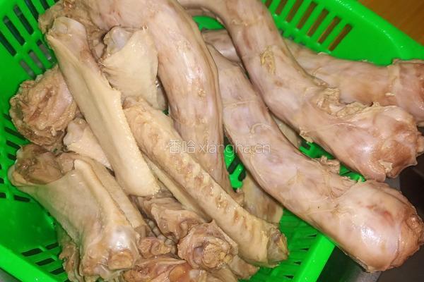 麻辣鸭货（电饭锅版）的做法图解1