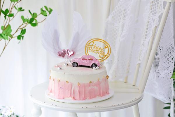 甲壳虫车生日蛋糕