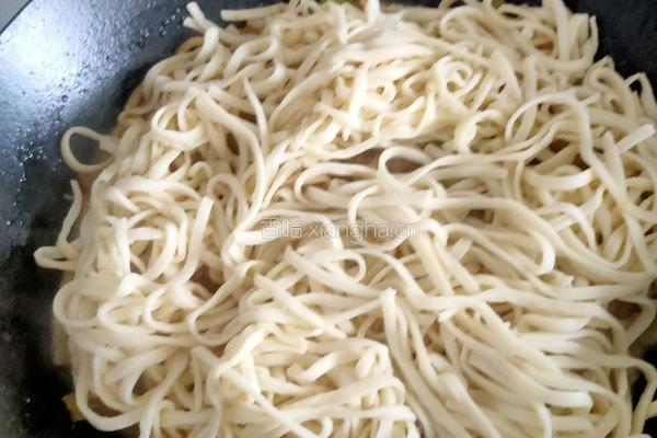 排骨豆角焖面的做法图解8