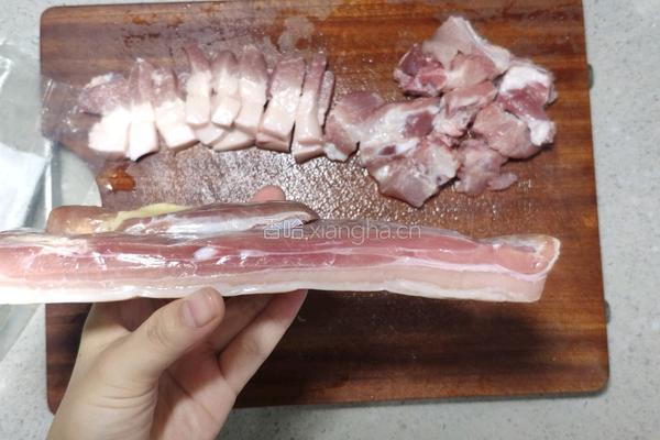 时令美味 腌笃鲜 鲜的眉毛都掉了的做法图解2