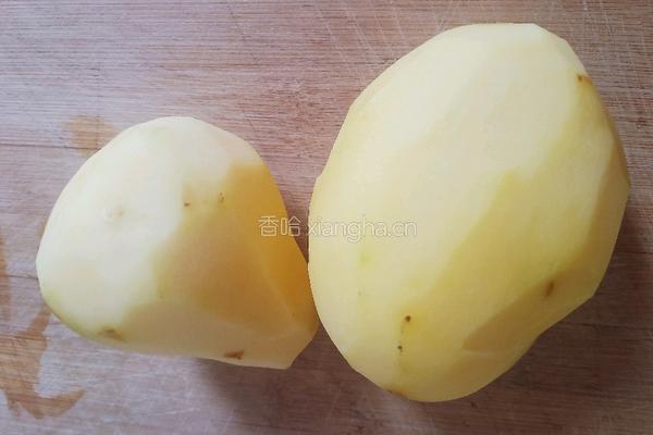 肉沫土豆的做法图解1