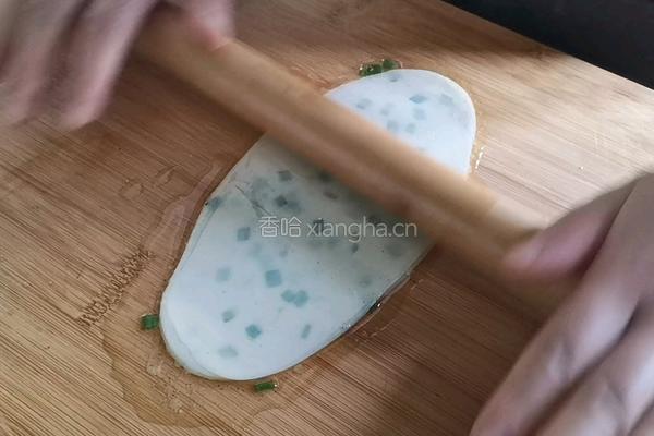 葱油饼（饺子皮版）的做法图解6