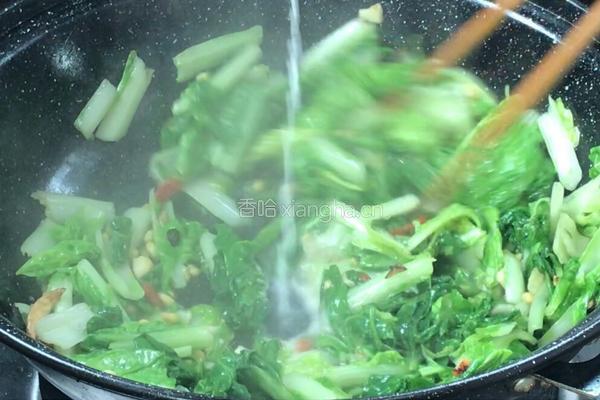 瓜子仁炝白菜的做法图解10