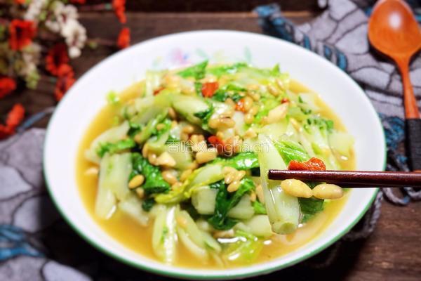 瓜子仁炝白菜的做法图解12
