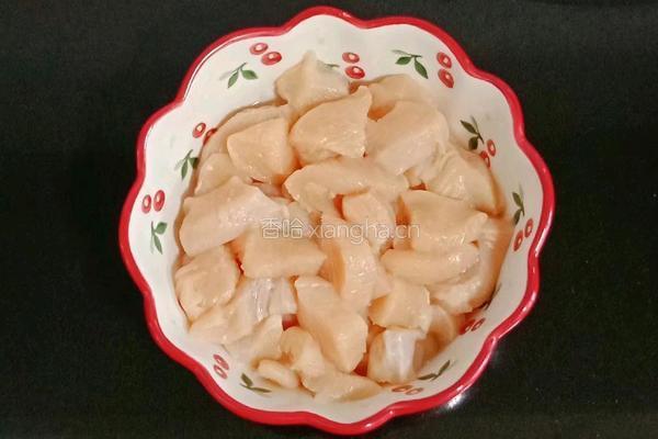 糖醋鸡胸肉的做法图解1