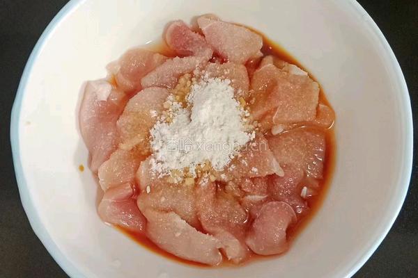 莲藕炒肉片的做法图解2