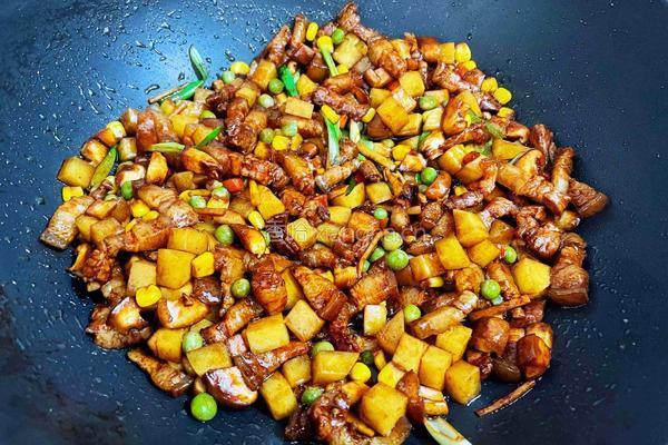 五花肉焖饭的做法图解14