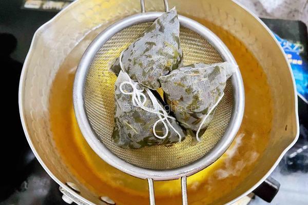 葡萄乌龙茶咖冻撞奶的做法图解7