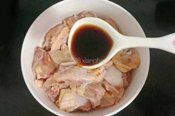 家常板栗蒸鸡的做法图解3