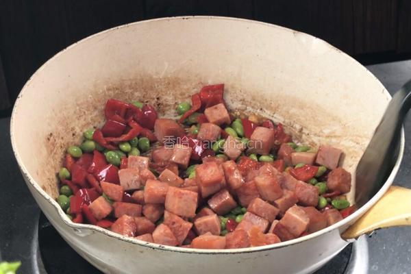 辣椒毛豆炒午餐肉的做法图解12