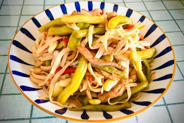 瘦肉梅豆蒸挂面的做法图解18