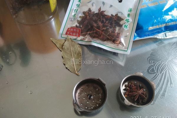 煮鲜花生的做法图解5