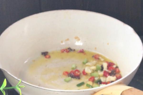 煸炒包菜的做法图解5