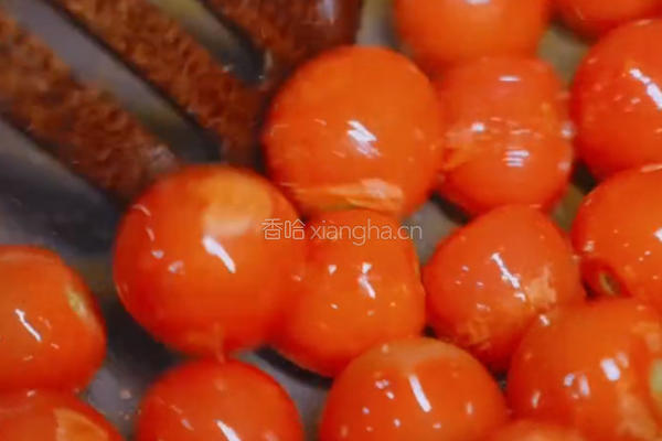 圣女果桂花酱牛排骨的做法图解3