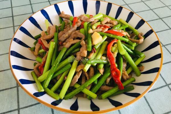 蒜苔过油肉的做法图解13