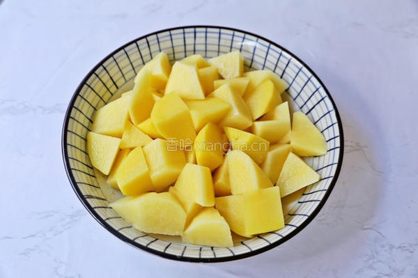 红烧土豆排骨的做法图解3