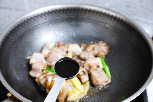 红烧土豆排骨的做法图解11