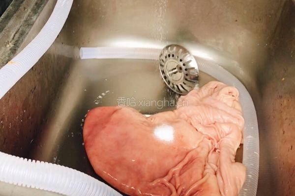山药猪肚大骨汤的做法图解1
