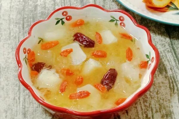 银耳红枣马蹄糖水的做法图解10
