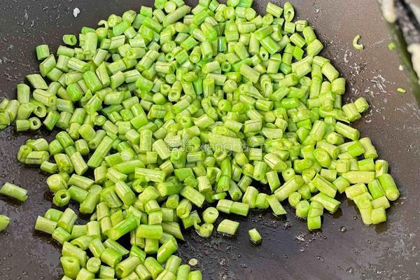 豆角蛋炒饭的做法图解12