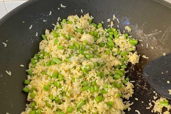 豆角蛋炒饭的做法图解18