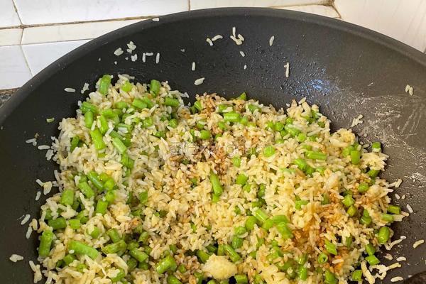 豆角蛋炒饭的做法图解20