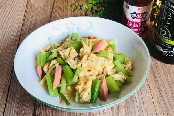芹菜炒鸡蛋的做法图解13