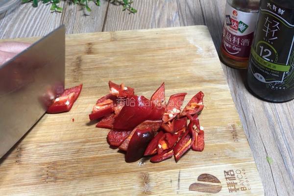 红椒丝瓜炒肉片的做法图解6
