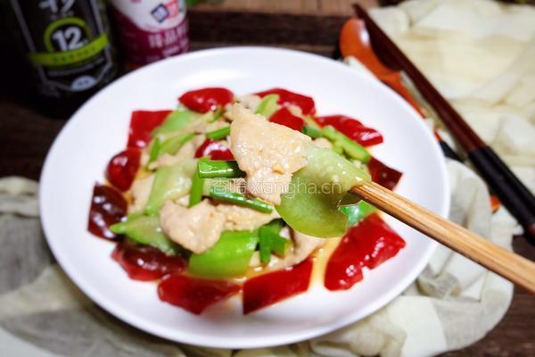 红椒丝瓜炒肉片的做法图解15