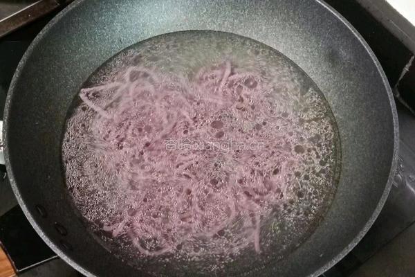 牛肉丸鸡蛋紫薯粉的做法图解3