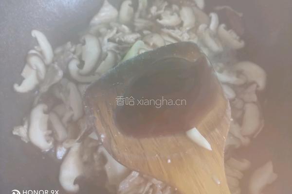 香菇炒肉片的做法图解11