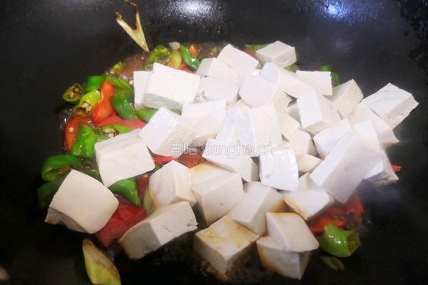 葱爆豆腐的做法图解6