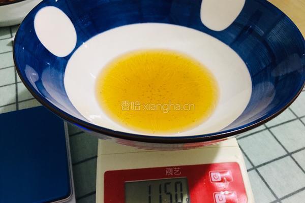 广式豆沙月饼的做法图解1