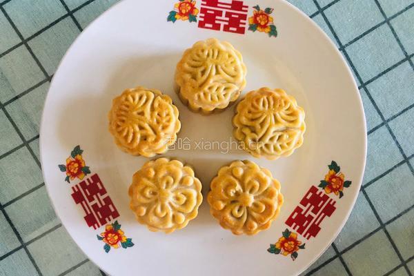 广式豆沙月饼的做法图解13