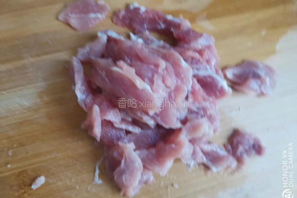 冬瓜瘦肉汤的做法图解2