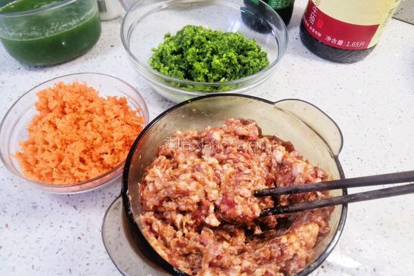 芹菜肉馅饺子的做法图解5