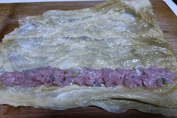 雪花肉沫腐皮卷的做法图解5