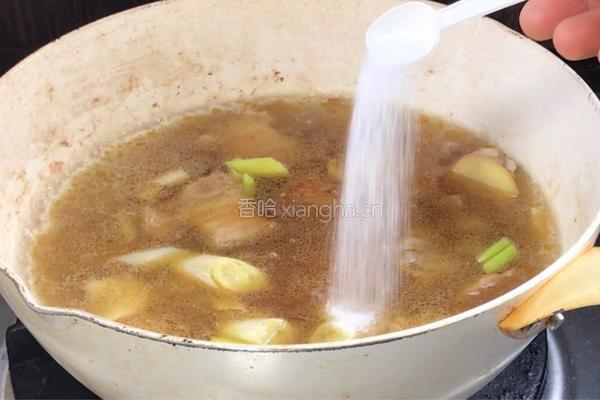 五花肉焖豆腐皮的做法图解8
