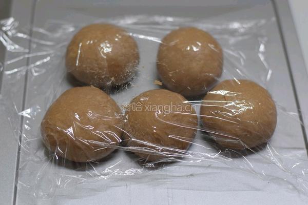 带着香浓诱人可可味吐司的做法图解2