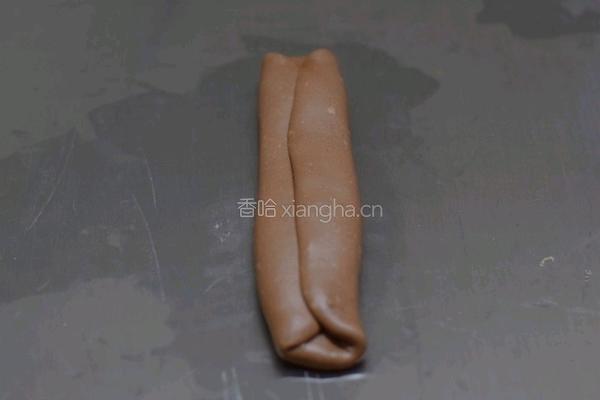 带着香浓诱人可可味吐司的做法图解3