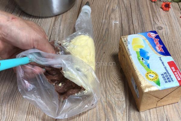 双色黄油曲奇的做法图解9