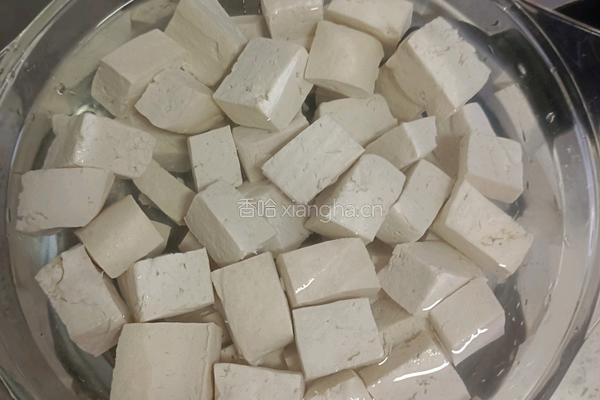 麻婆豆腐的做法图解2