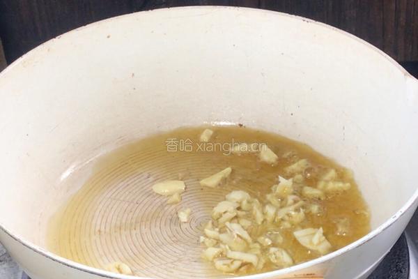 香菇炒小白菜的做法图解5