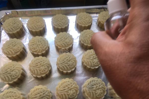 蜂蜜黑豆沙月饼的做法图解10